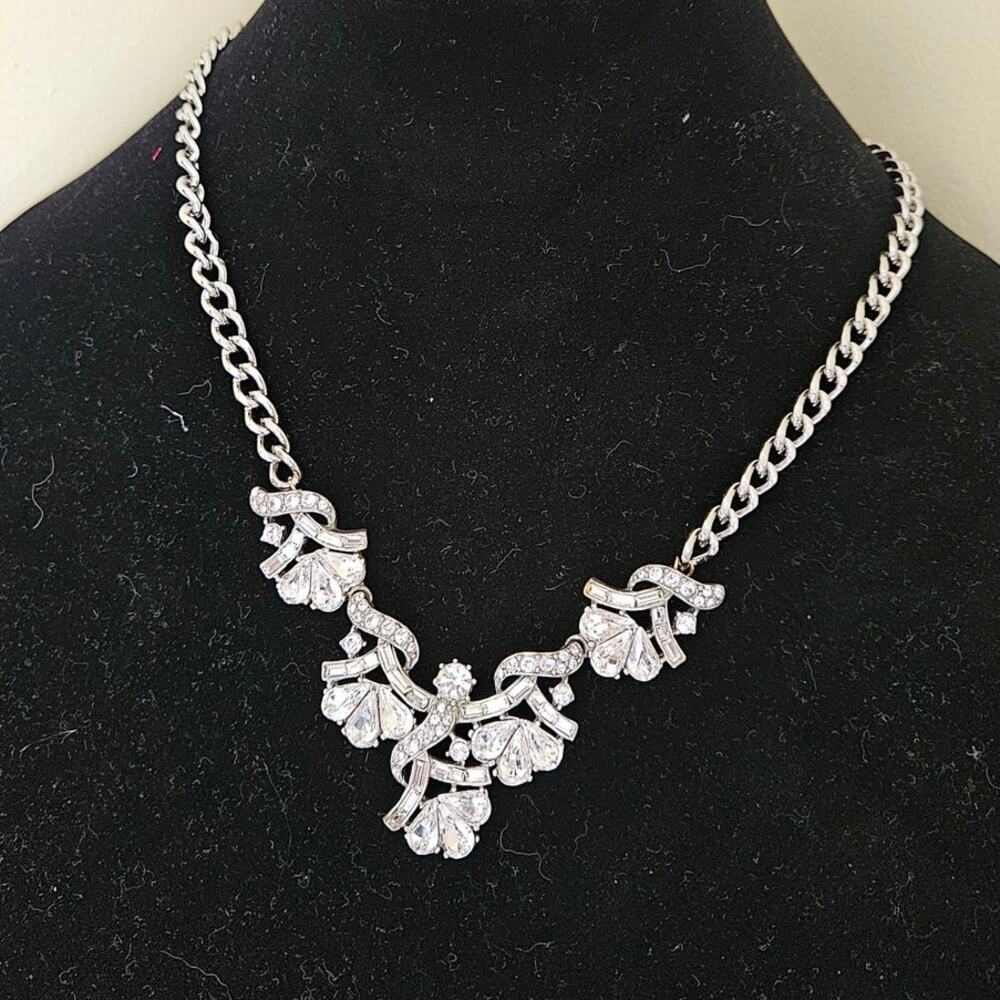 VINTAGE Ben-Amun Designer Silver-Tone Czech Glass Stone Statement Necklace